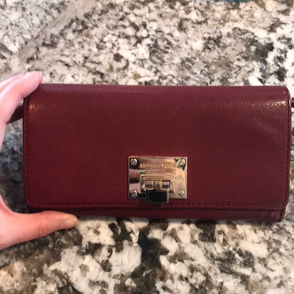 MICHAEL Michael Kors wallet—Dark Red